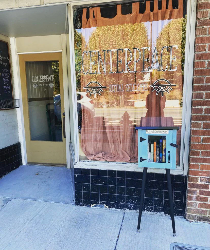 Indoor or Mobile Library Installation Legs - Image 3